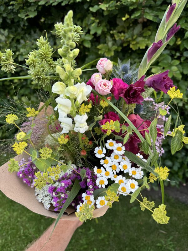 Maandelijks bloemen abonnement (pre-order) - Afbeelding 3